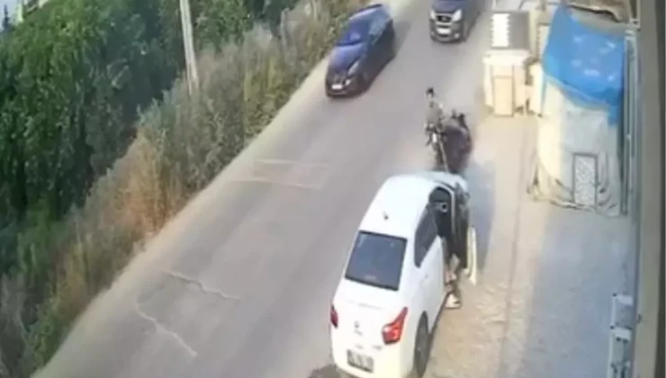 Adana’da Sollama Kazası: Ehliyetsiz Motosiklet Sürücüsü Yaralandı